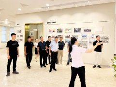 <b>参观交流，赋能成长</b>